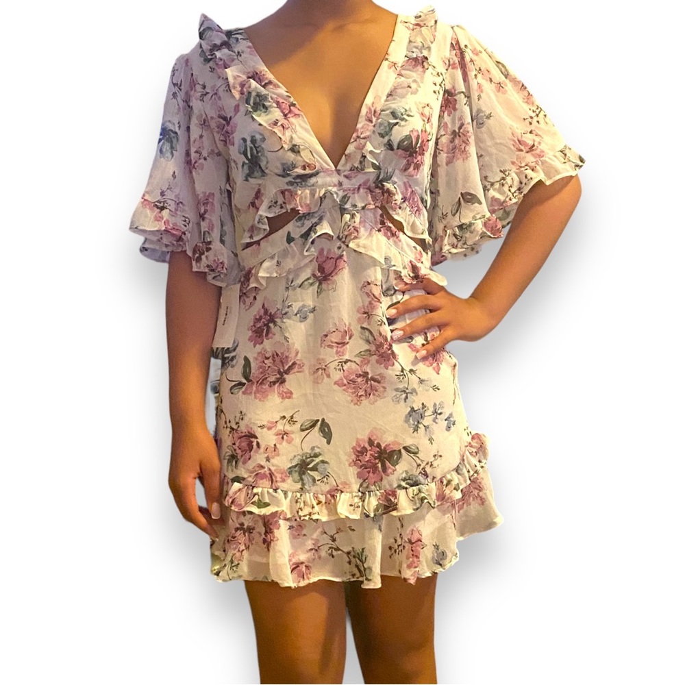 Olivaceus Cut Out Floral Mini Dress Women’s M